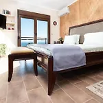 Maria Luxury Villa *
