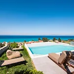 Maria Luxury Hanioti