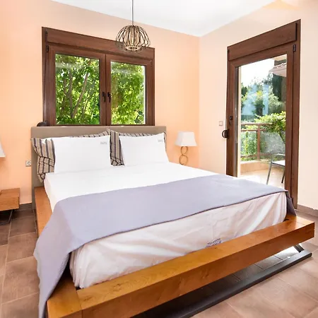 Maria Luxury Villa Hanioti