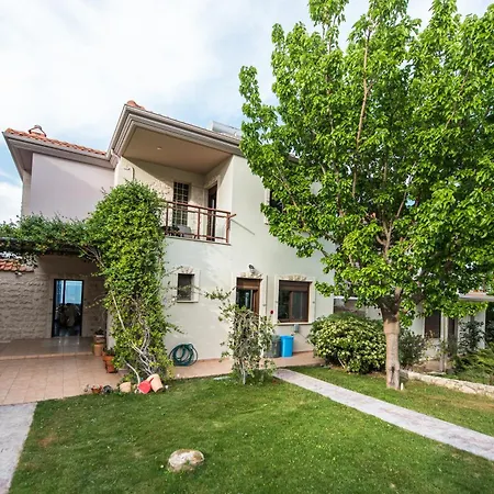 Maria Luxury Вилла