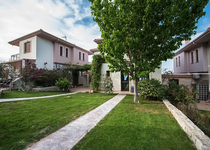 Maria Luxury * Hanioti